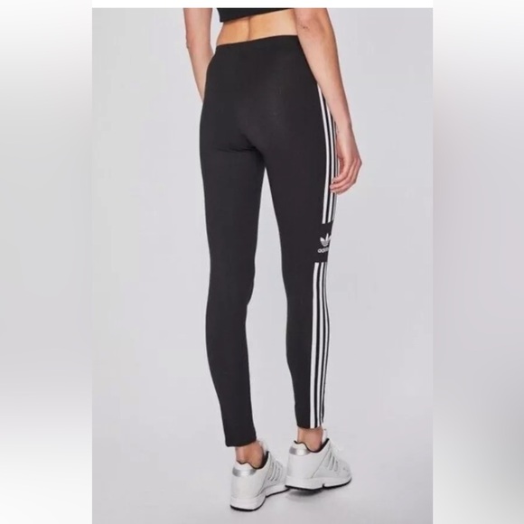 Adidas Trefoil 3 Stripe Logo Black & White Mid Rise Leggings NWT Size Small - Picture 2 of 13